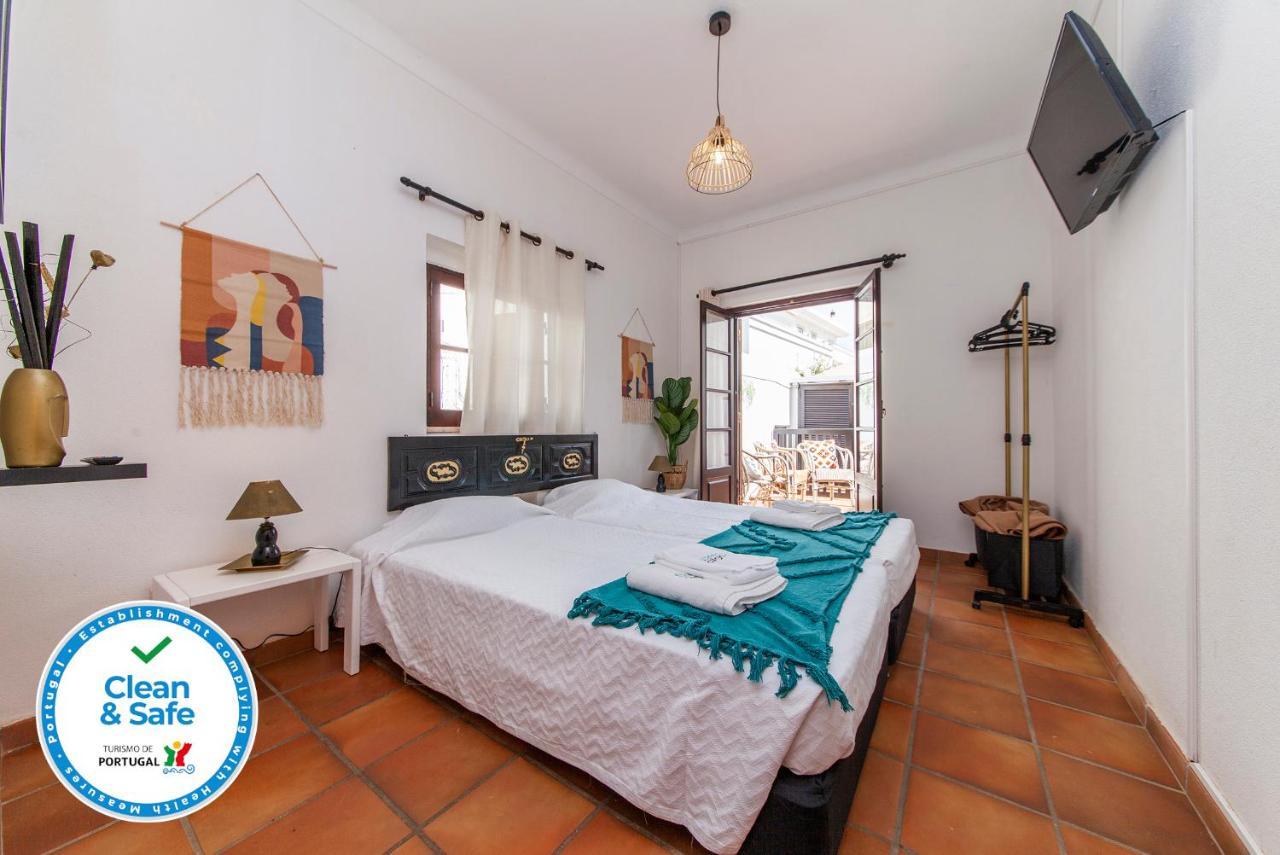 J - Casa Do Farol Guesthouse Lagos Room photo