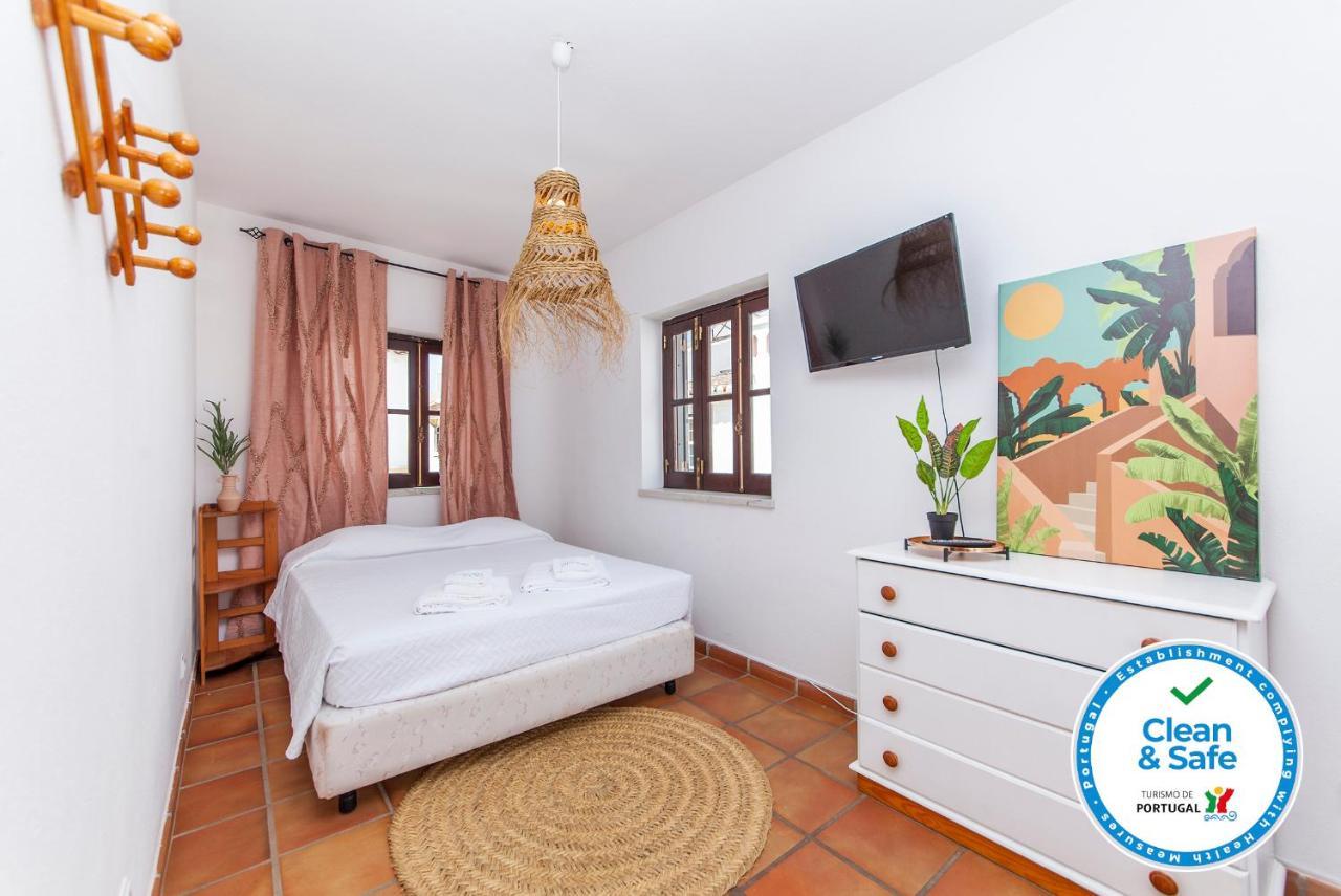 J - Casa Do Farol Guesthouse Lagos Room photo